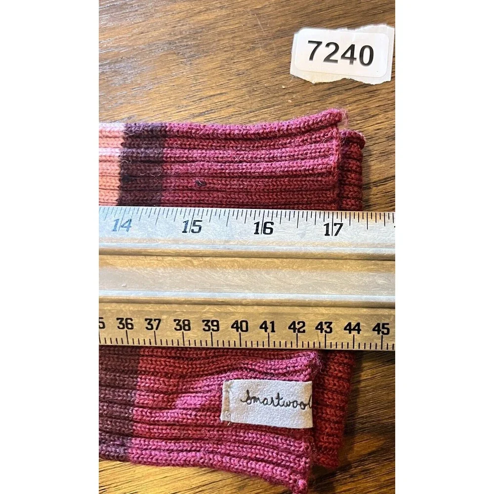 Smartwool Scarf Sport Stripe Black Approximately 70” x 5” winter pink green wool